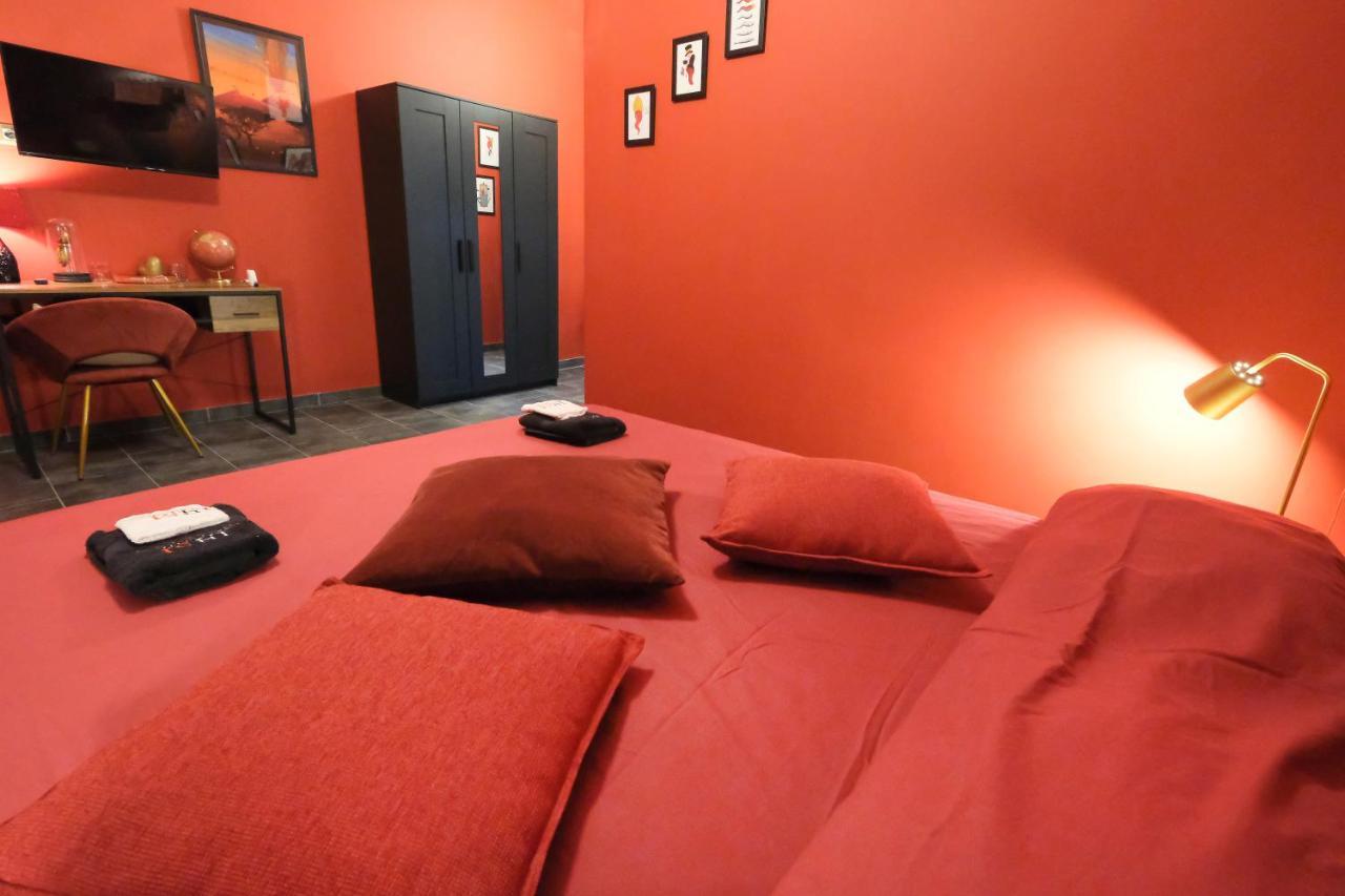 Lh51 Rooms Napoli Eksteriør billede