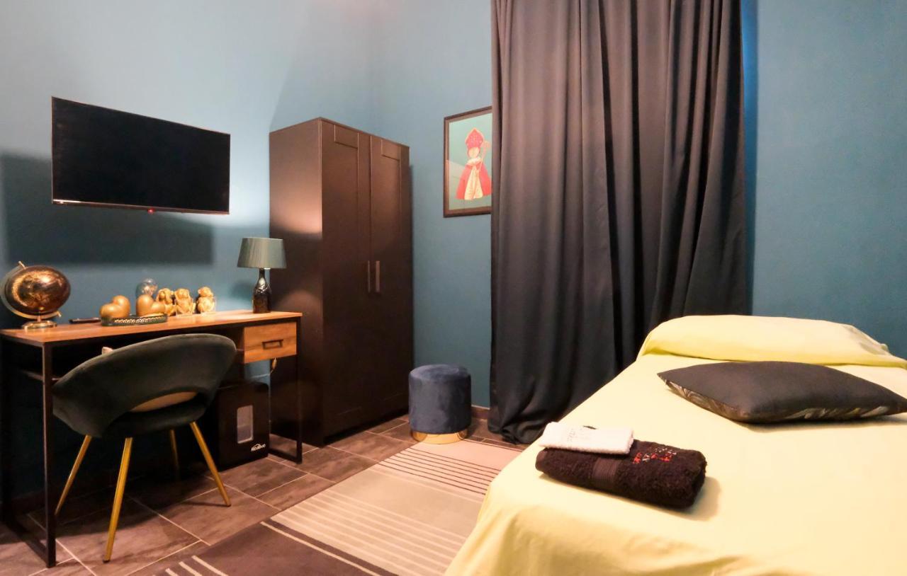 Lh51 Rooms Napoli Eksteriør billede