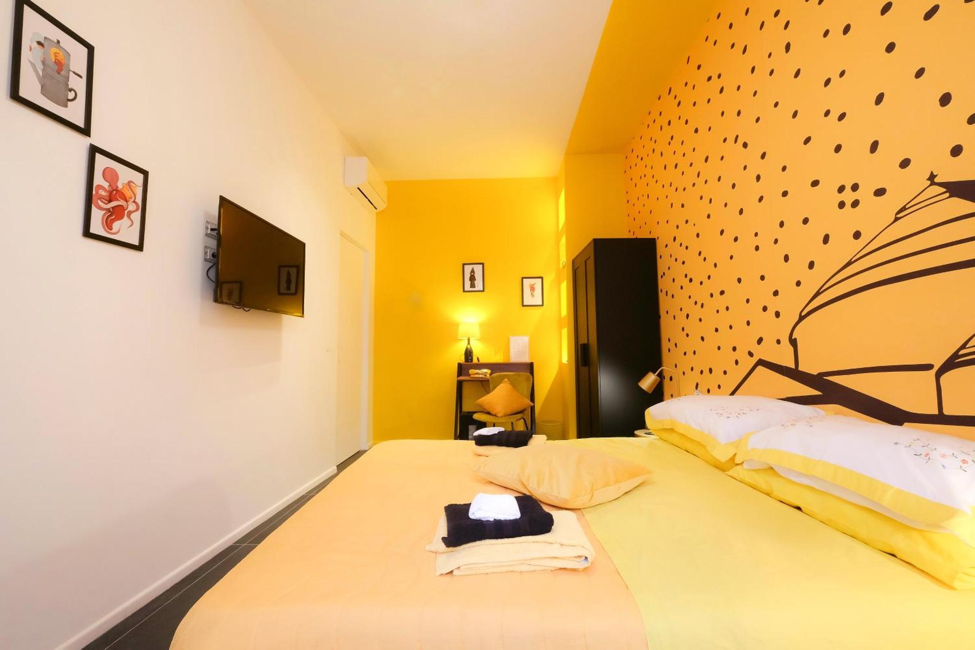 Lh51 Rooms Napoli Eksteriør billede